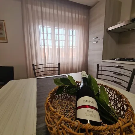In Διαμέρισμα
